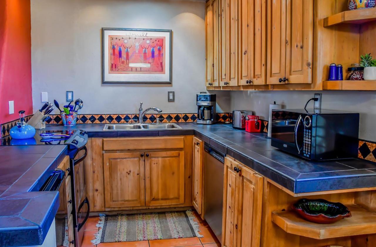 Fort Marcy Suites By All Seasons Resort Lodging Santa Fe Exteriör bild
