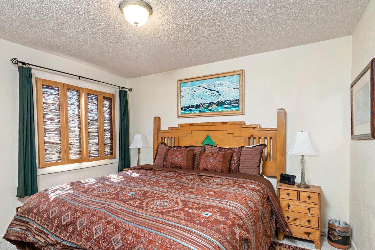 Fort Marcy Suites By All Seasons Resort Lodging Santa Fe Exteriör bild