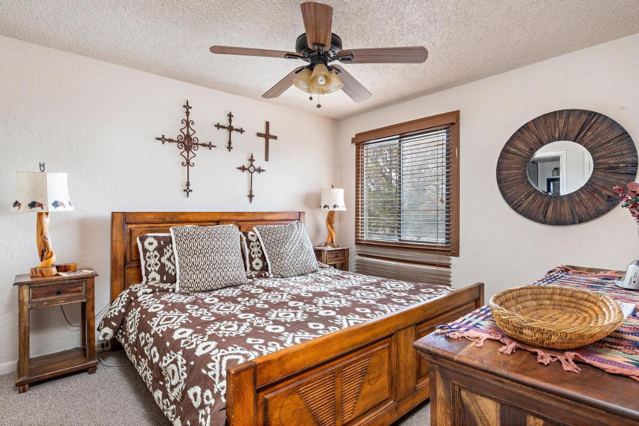 Fort Marcy Suites By All Seasons Resort Lodging Santa Fe Exteriör bild