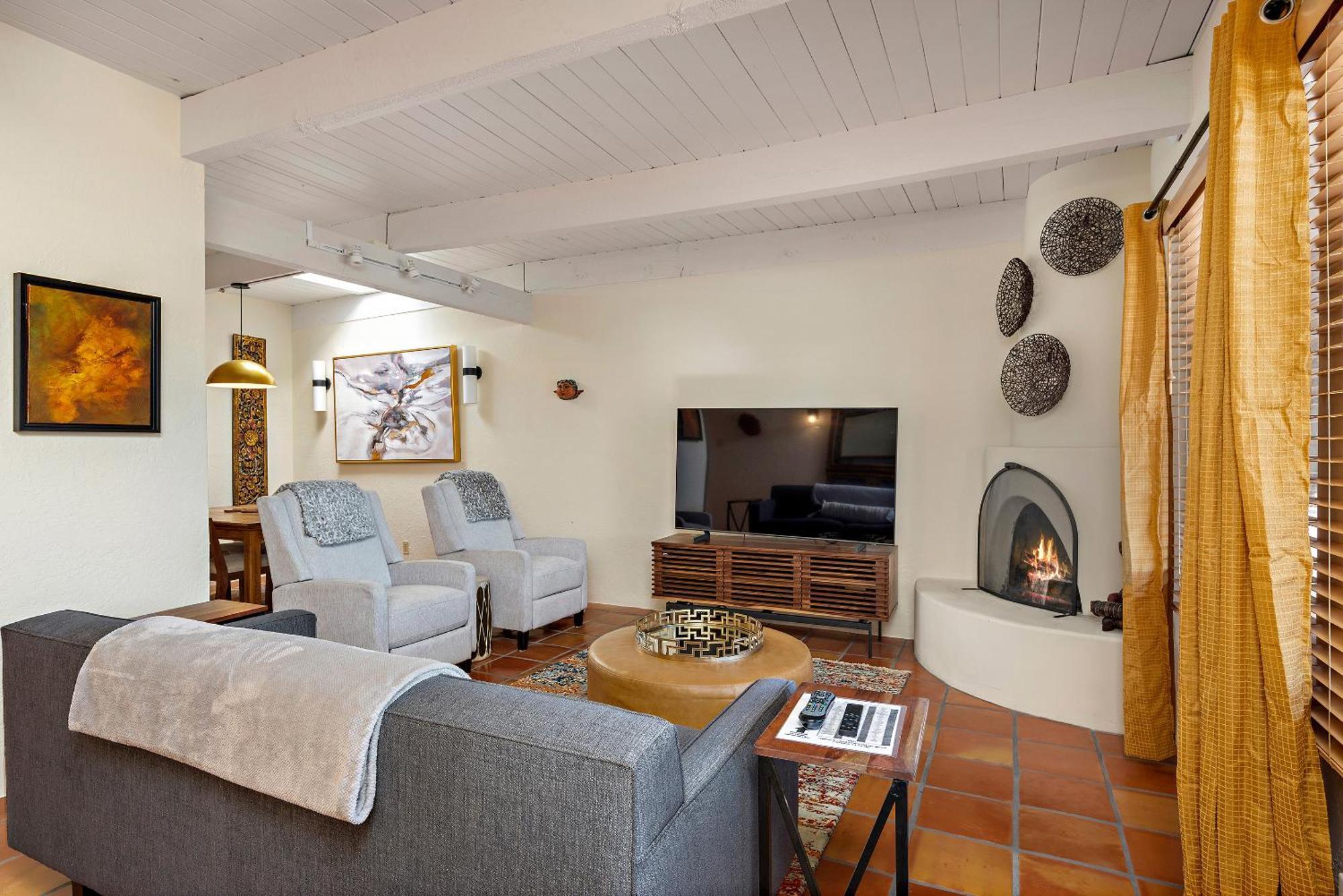Fort Marcy Suites By All Seasons Resort Lodging Santa Fe Exteriör bild