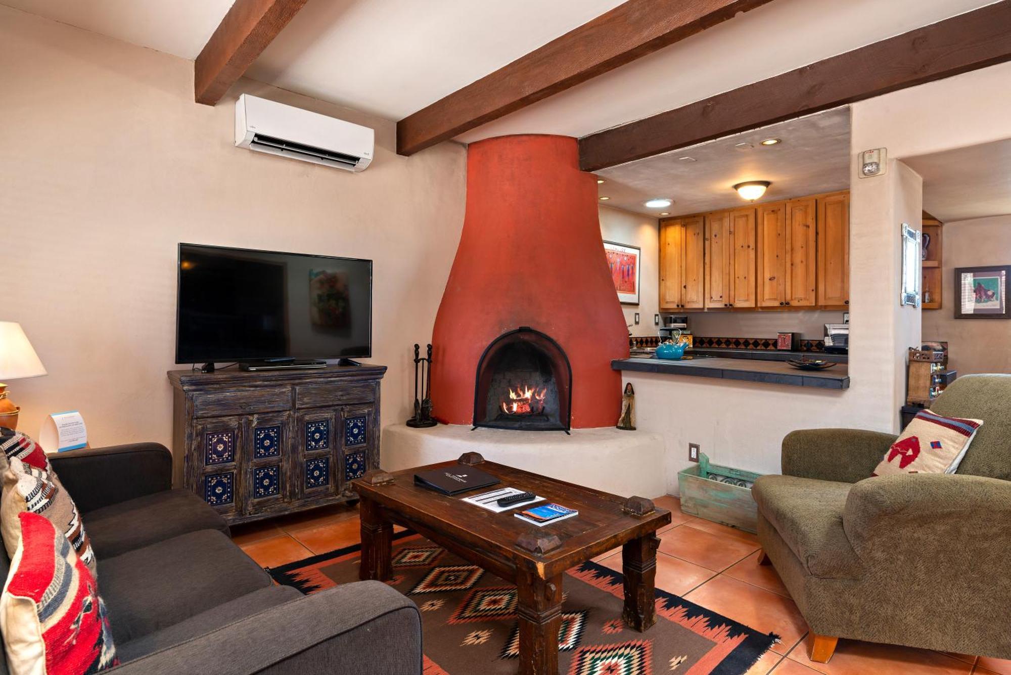 Fort Marcy Suites By All Seasons Resort Lodging Santa Fe Exteriör bild